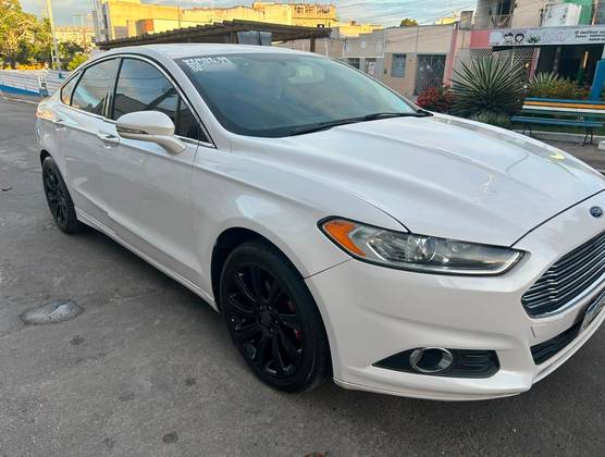 FORD FUSION 2.5 16V FLEX 4P AUTOMÁTICO FORD FUSION 2.5 16V FLEX 4P AUTOMÁTICO